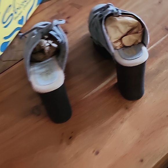 Sbicca Sandals Grey suede New - Picture 6 of 12